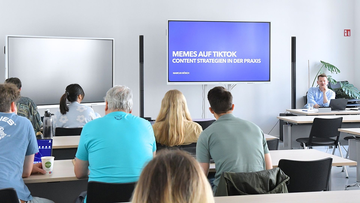Gast-Vortrag Marcus Bösch im MediaTechSpace Leipzig zum Thema TikTok Memes